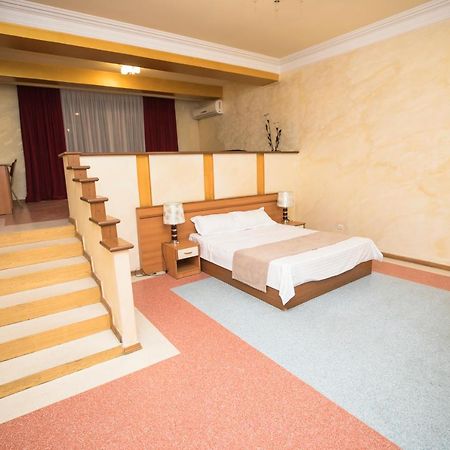 Nor Dzoraberd Hotel Complex エレバン エクステリア 写真