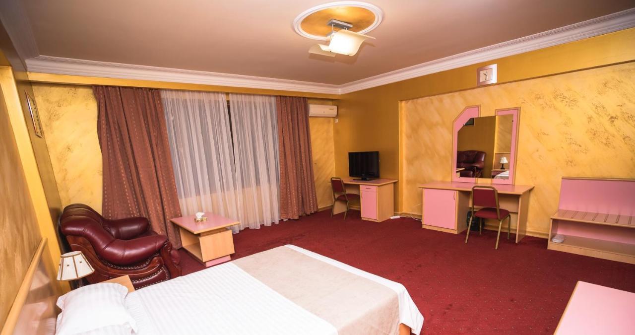 Nor Dzoraberd Hotel Complex エレバン エクステリア 写真