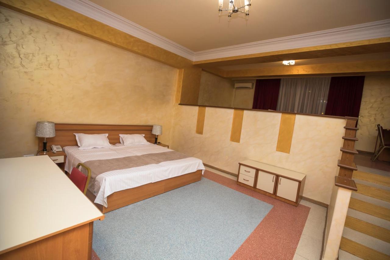Nor Dzoraberd Hotel Complex エレバン エクステリア 写真