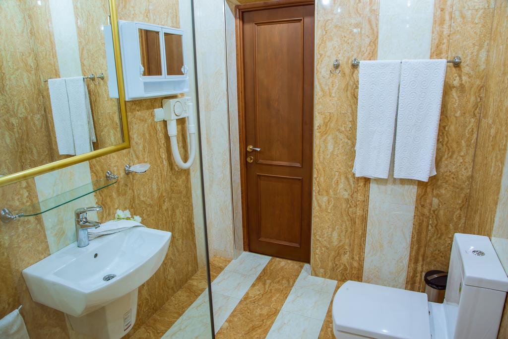 Nor Dzoraberd Hotel Complex エレバン エクステリア 写真