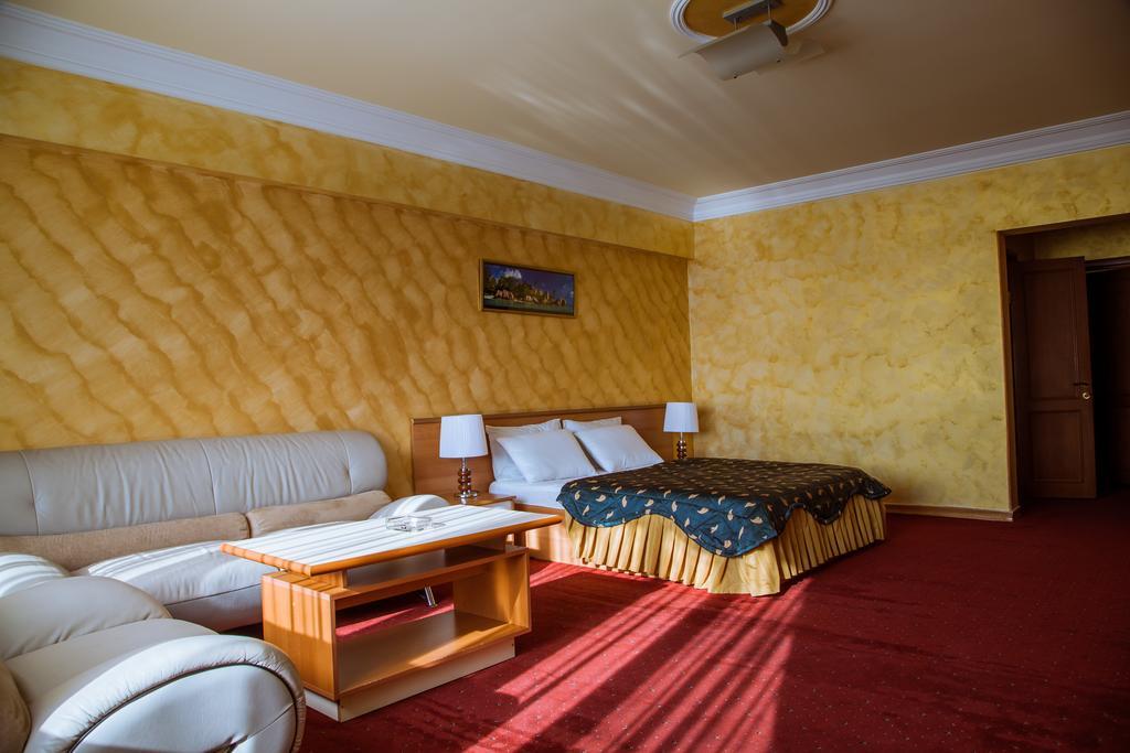 Nor Dzoraberd Hotel Complex エレバン エクステリア 写真